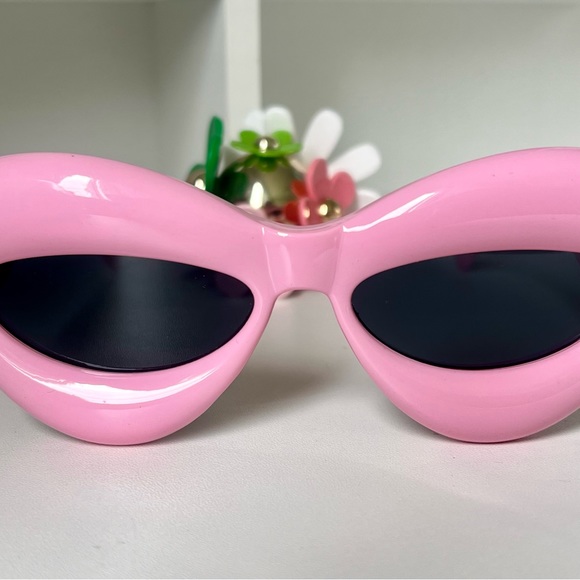 Sunglasses Inflation - Picture 6 of 8